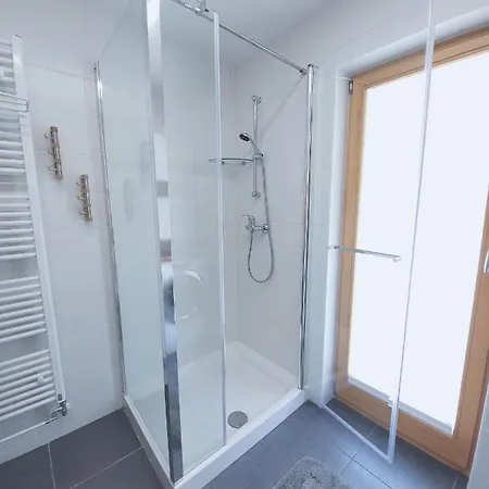 Apartma M&j *