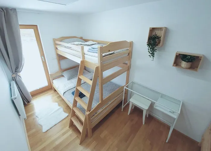 דירה Apartma M&j