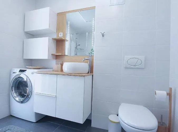 Apartma M&j דירה מויסטראנה